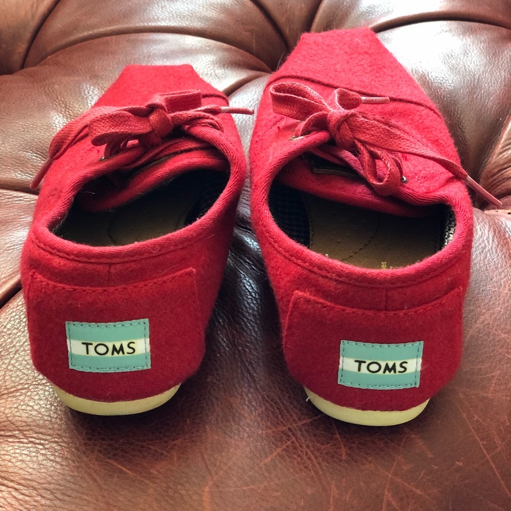 Toms shoes